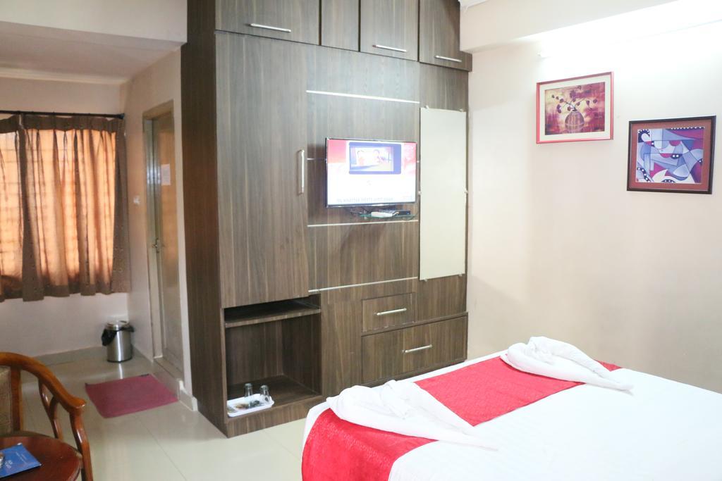 Hotel Akshaya Вишакхапатнам Экстерьер фото